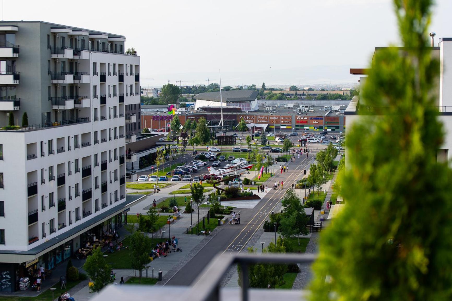 Penthouse Eliza - Coressi Braşov Buitenkant foto
