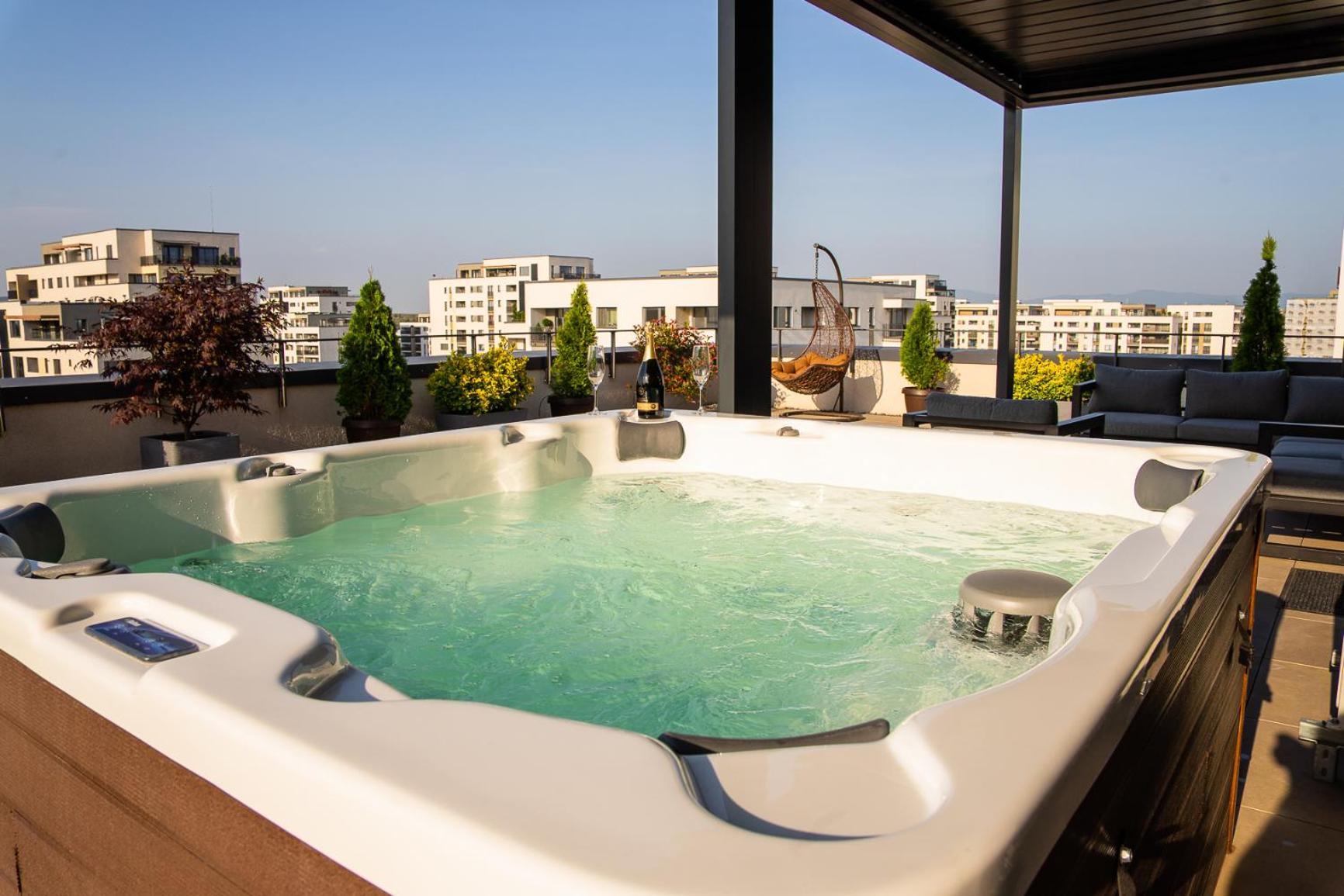 Penthouse Eliza - Coressi Braşov Buitenkant foto